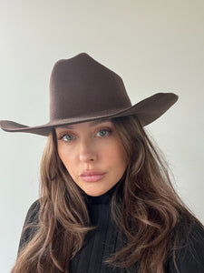 COWBOY HAT