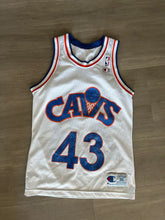 Load image into Gallery viewer, CAVS VINTAGE JERSEY