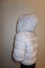 Load image into Gallery viewer, DAUGHTER LUXE FAUX FUR COAT